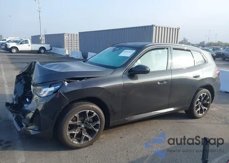 2025 BMW X3 30 xDrive из США, поврежденный, VIN 5UX53GP0XS9099693